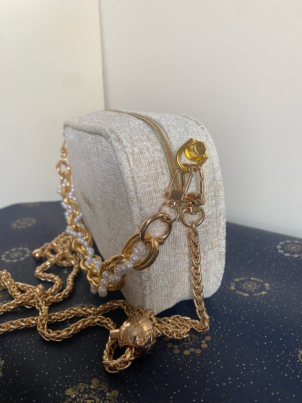CHANEL Beige & Gold Pouch - Picture 3 of 7